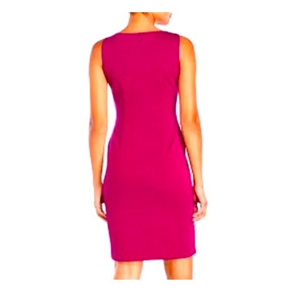 Ivanka Trump
Textured Starburst Sheath Dress - Picture 3 of 8